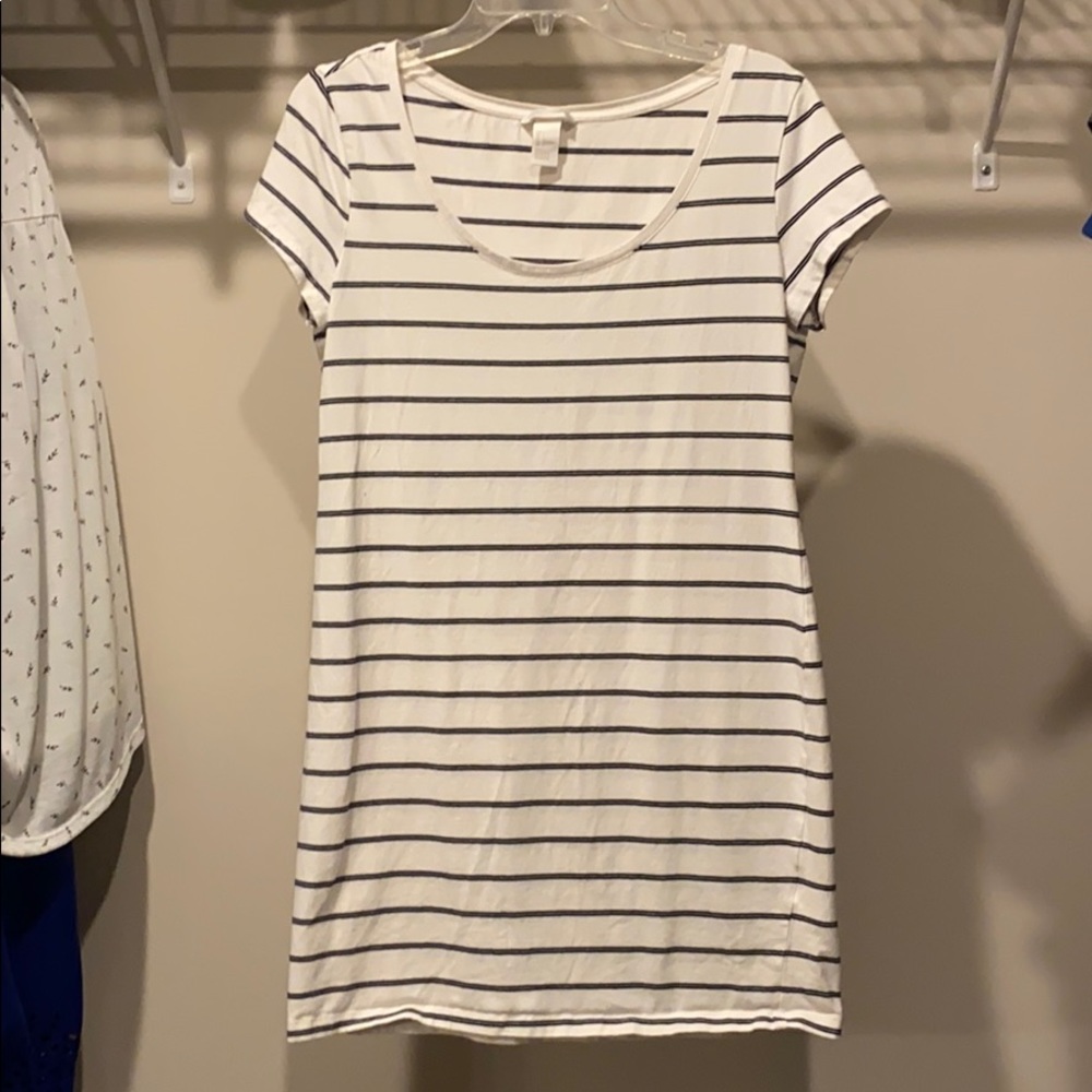 Black and White Striped T-Shirt Dress